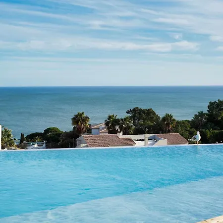 Panoramic I - Rooftop Pool & Sea View * Albufeira