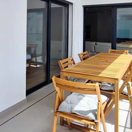 Panoramic I - Rooftop Pool & Sea View Албуфейра